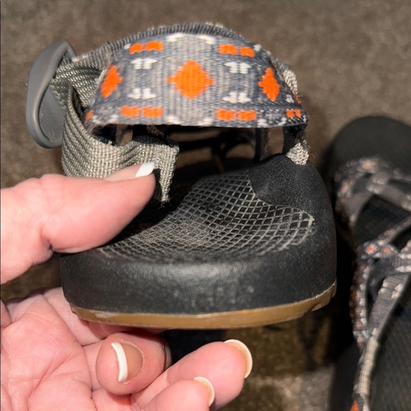 Chaco Women's Gray and Orange Sandals - size 7 - Picture 6 of 8